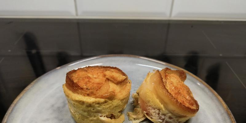 Ägg och baconmuffins