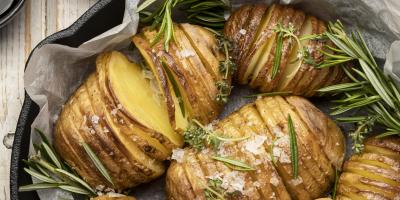 Hasselbackspotatis i Ugn